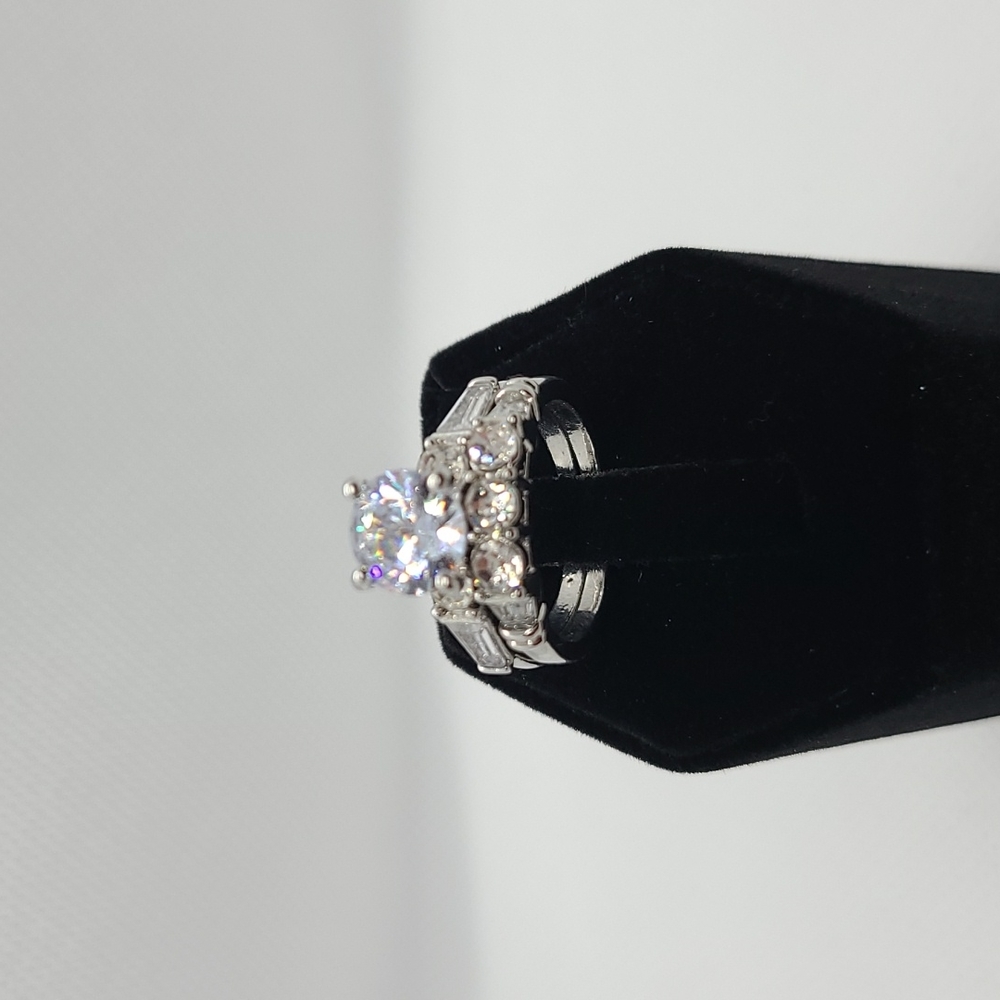 Womens Size 6 bridal set white sapphire